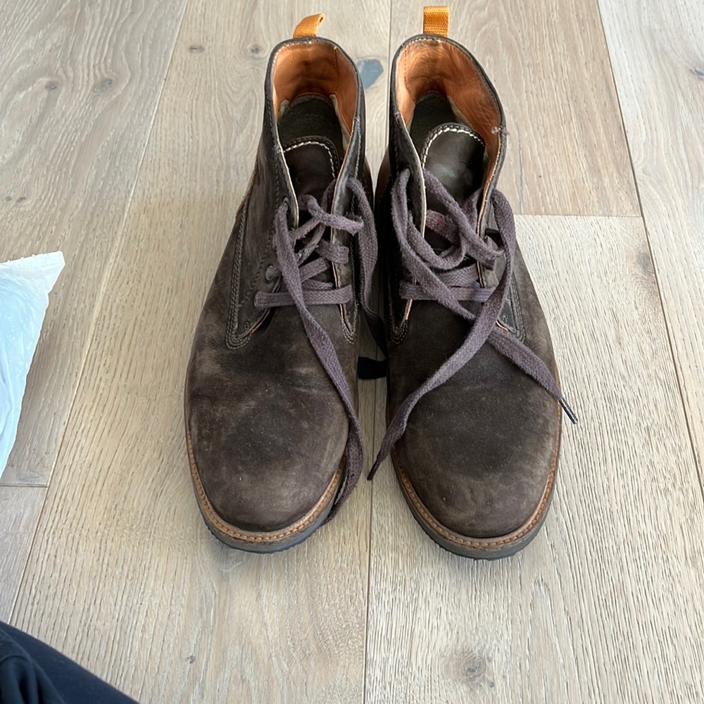 Men's shoes